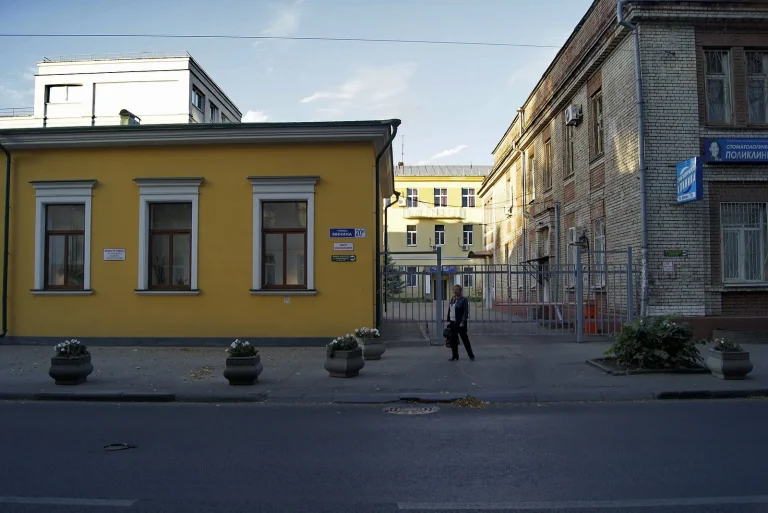 Земская больница